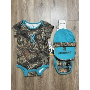 Browning Baby's Buckmark Camo Blue 4 Piece Set Size 18M‎
